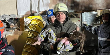 Bundesheer rettet Mädchen aus Trümmern