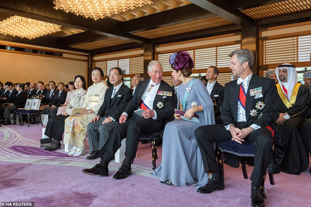27 Könige und auch VdB bei Japans neuem Kaiser