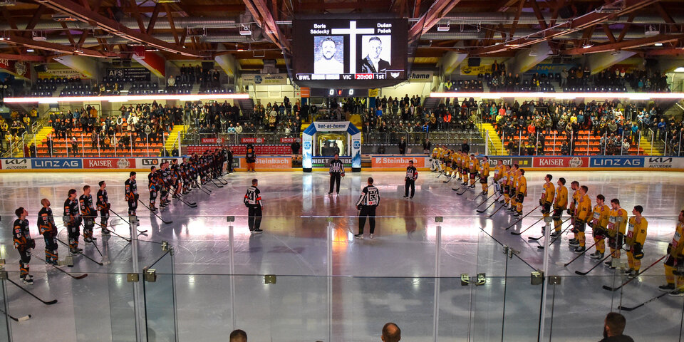 Caps und Innsbruck setzen Siegesserie fort