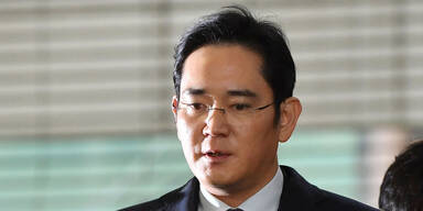 Samsung De-facto-Chef Lee kommt frei