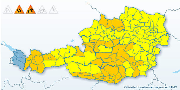 Schnee-Chaos stoppt Züge