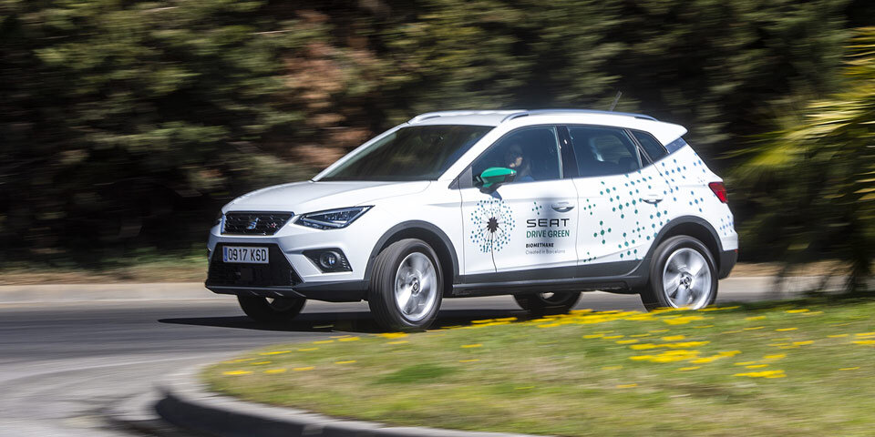 Dieser Seat Arona tankt Müll