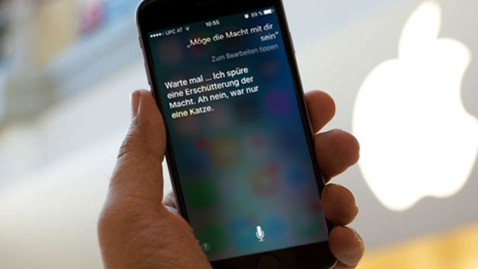 Siri begeistert StarWarsFans