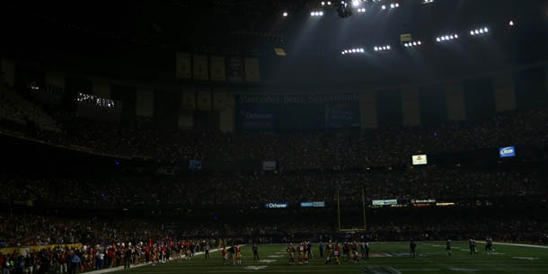 Ravens gewinnen turbulente Super Bowl