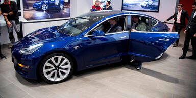 Tesla wäre wegen Model 3 fast abgehaust