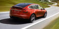 Tesla startet autonome Fahrfunktionen