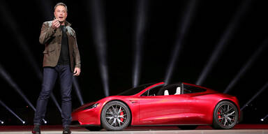 Musk will Tesla wieder auf Kurs bringen