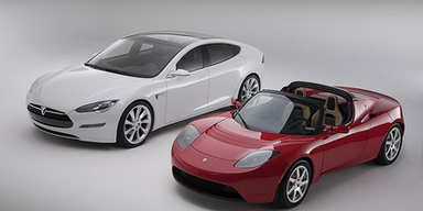 Der Tesla Roadster sicherte sich den Award in der Kategorie Elektrofahrzeuge. Bild: Tesla