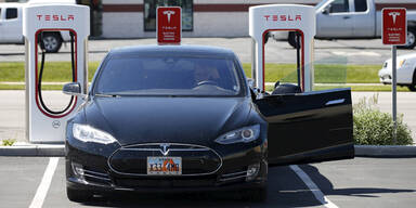 Tesla Model S jetzt noch schneller