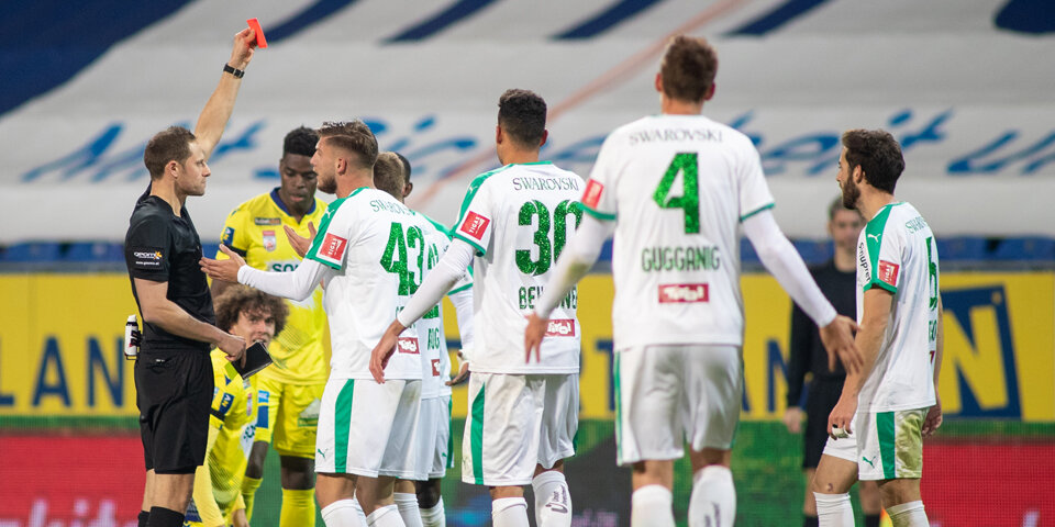 0:1 - WSG Tirol bezwingt St. Pölten in Unterzahl
