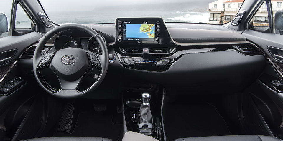 Neuer Toyota CH-R mit starkem Hybridantrieb