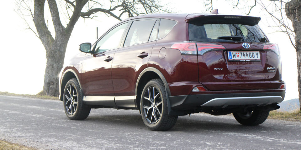 Toyota RAV4 Hybrid 2WD im Test