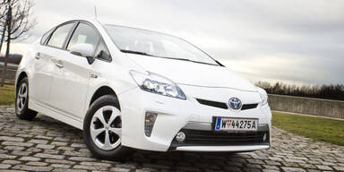 Toyota ruft 600.000 Hybrid-Autos zurück
