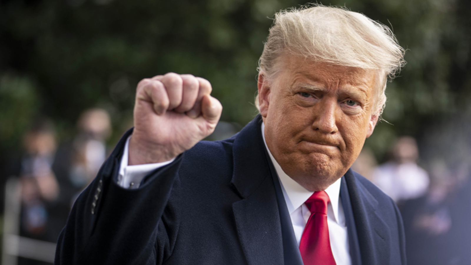 Ex „Superman“ Star Enthüllt: Was Trump Wirklich Mit Migranten Vorhat! - cj94x1c