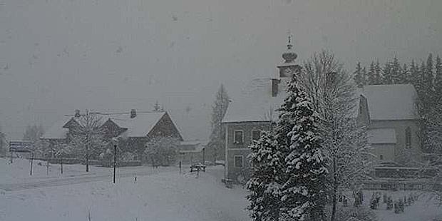 Wintersturm fegte über den Osten