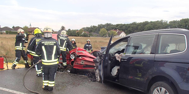Zwei Jugendliche sterben bei Horror-Crash