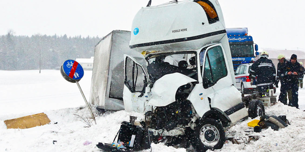 Wintersportorte von Außenwelt abgeschnitten