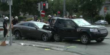 Zwei Todesopfer bei Horror-Crash in Wien