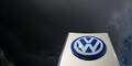 Abgas-Skandal: VW gefangen in der Krise