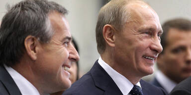 Putin und Wolf eröffnen Magna-Werk