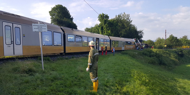 Zug-Unfall in St. Pölten - Zahlreiche Verletzte
